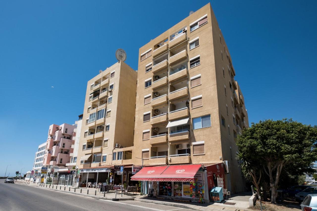 Apollon Sea View Beachfront Ap 302 Larnaka Exterior foto